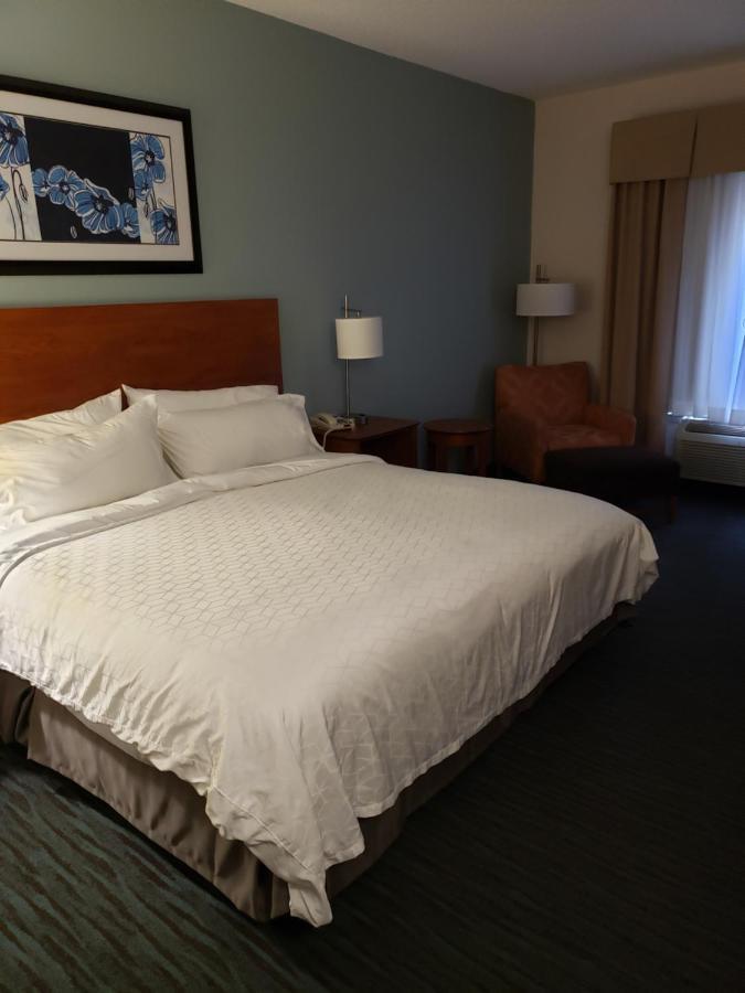 Holiday Inn Express Richmond-Brandermill-Hull Street By Ihg Exterior foto