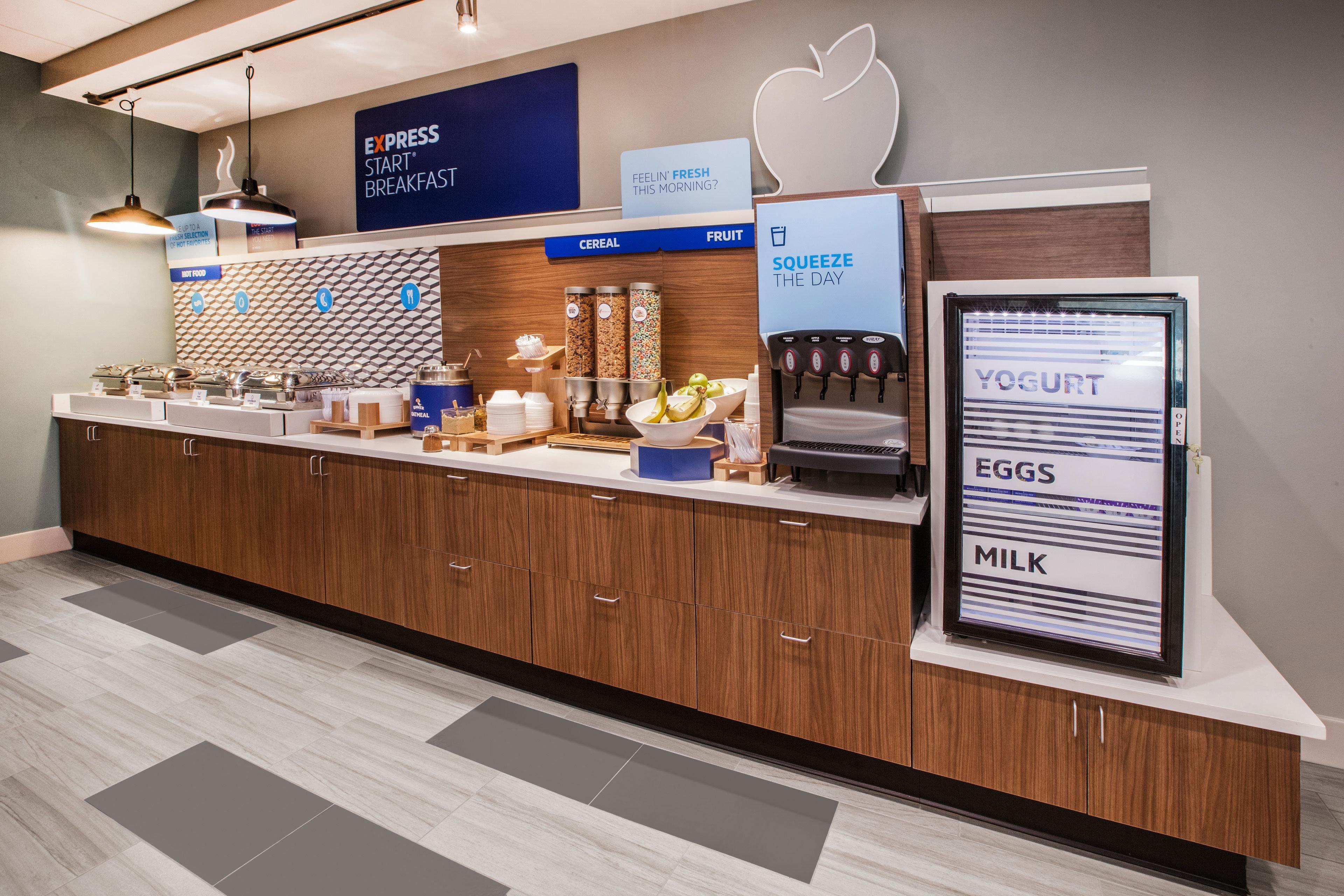 Holiday Inn Express Richmond-Brandermill-Hull Street By Ihg Exterior foto